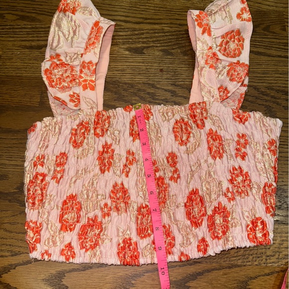 NWT Womens M/6 - Charm the crowd Blush pink metallic floral Jacquard smocked top - Picture 5 of 12